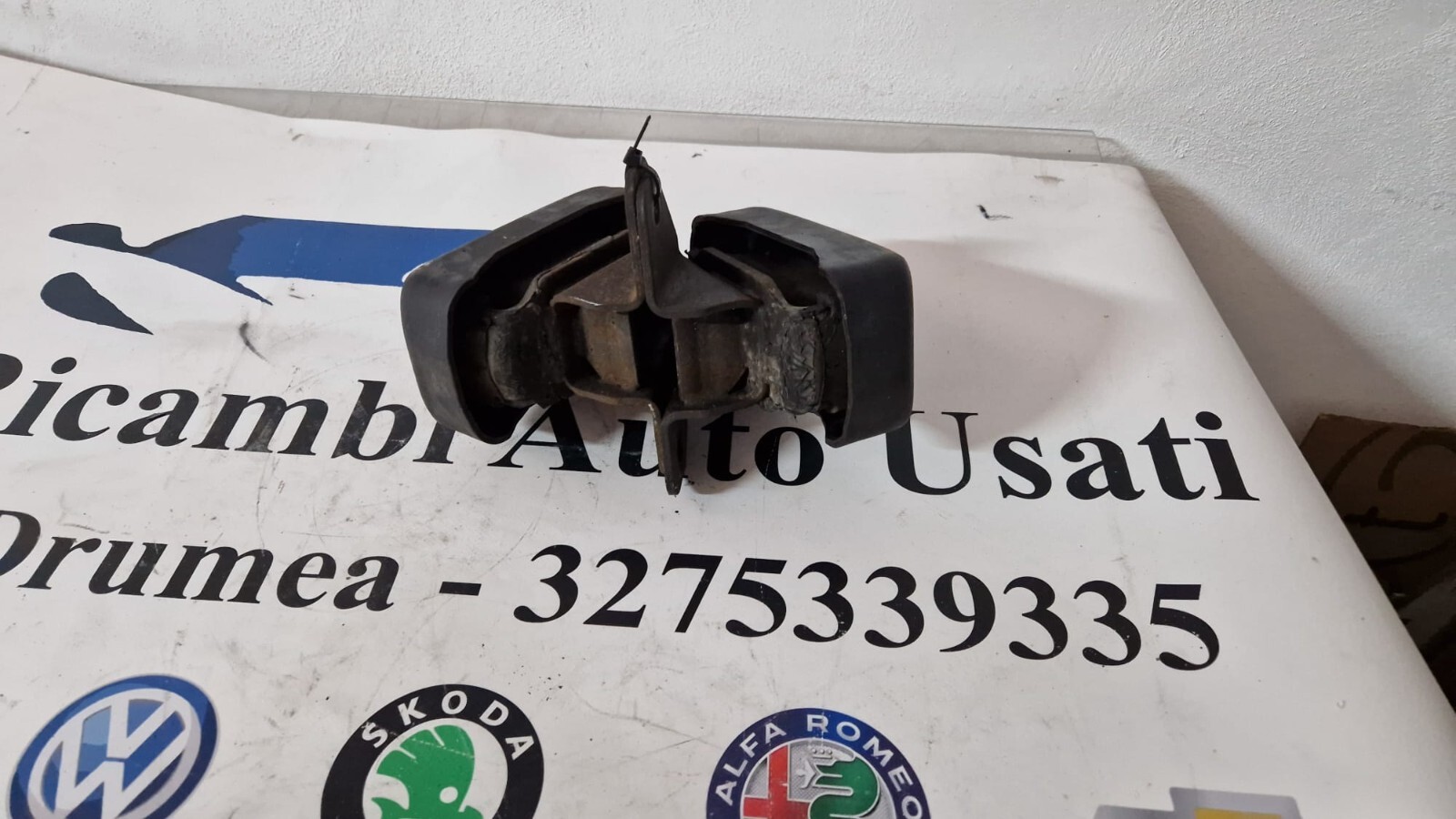 SUPORTO MOTORE SX/DX HYUNDAI H1 2004-2013 2.5 DIESEL A25LH/A25RH ENGINE MOUNT SX/DX HYUNDAI H1 2004-2013 2.5 DIESEL A25LH/A25RH - immagine 2