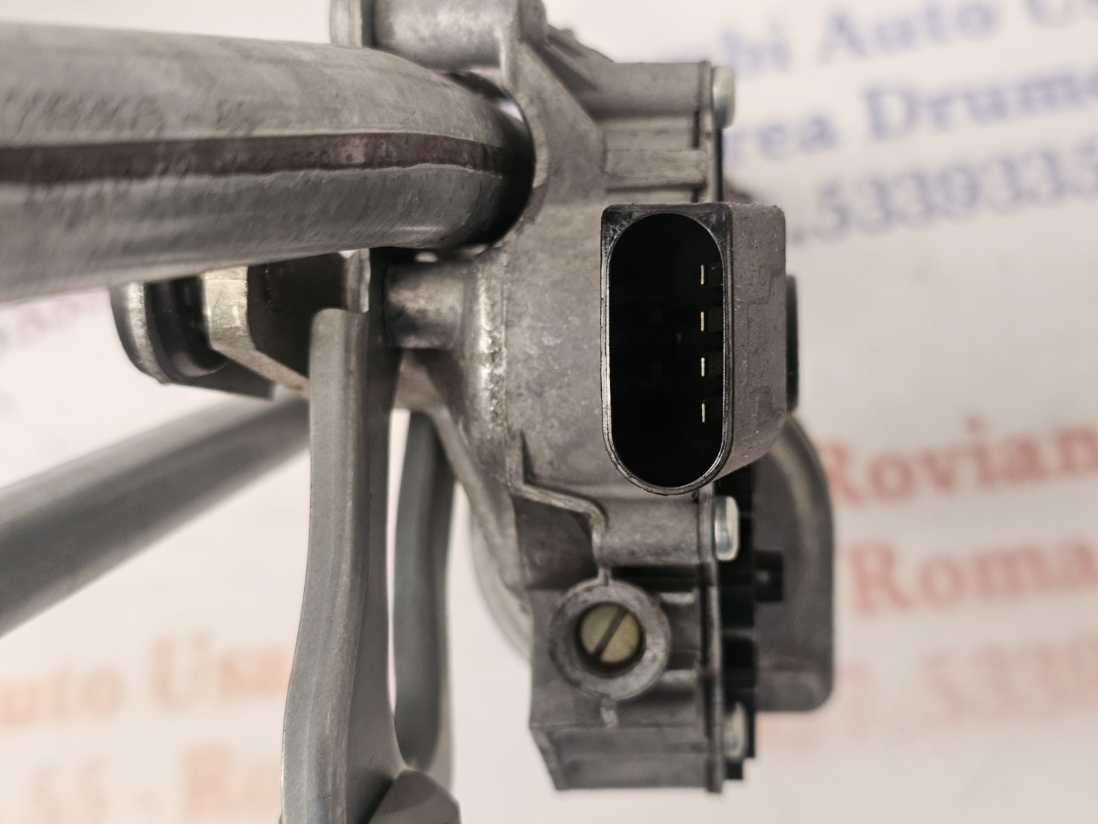 motorino tergicristallo BMW X1 2008-2015 VALEO W14109 12 V 2-992-465-01 - immagine 3