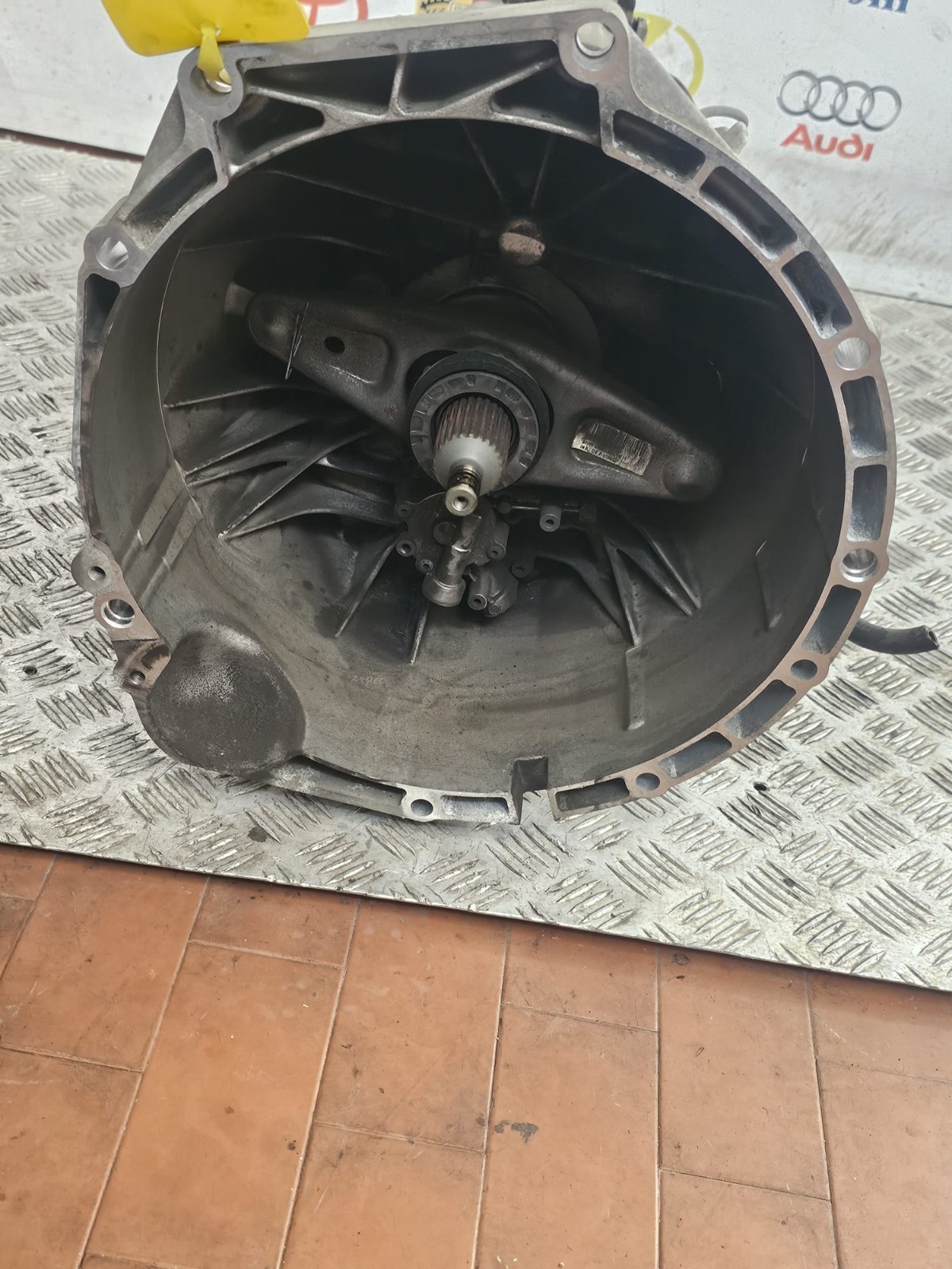 CAMBIO BMW 320 COUPè2.0 DIESEL 6 MARCE KM 161.000 2011-2015 N47D20C - immagine 4