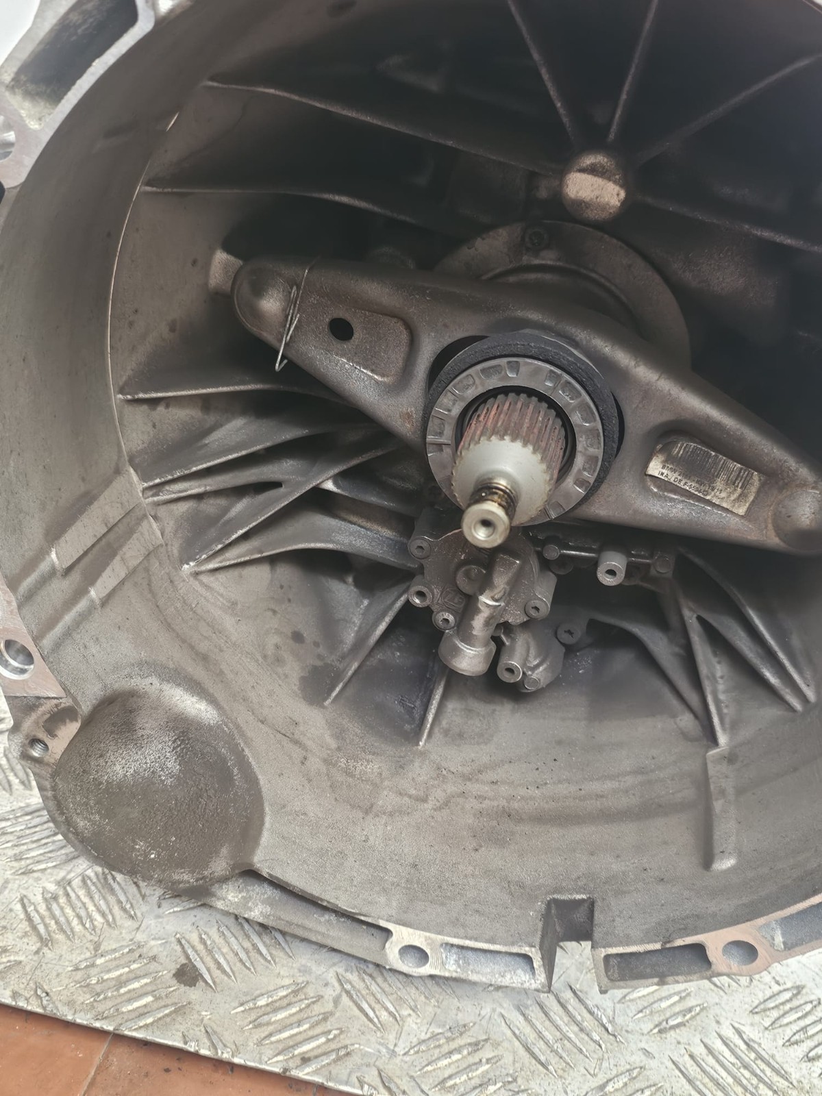 CAMBIO BMW 320 COUPè2.0 DIESEL 6 MARCE KM 161.000 2011-2015 N47D20C - immagine 5