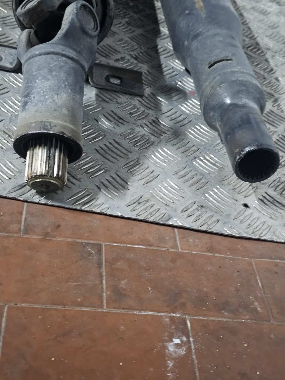 ALBERO TRASMISSIONE OPEL MOVANO/RENAULT MASTER 1.3 DIESEL 8200958092-B 5520800C - immagine 2