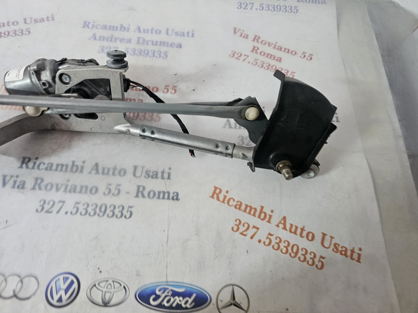 Motorino tergicristallo ant con leveraggio tandem Toyota Yaris/Cross 85110-K0120