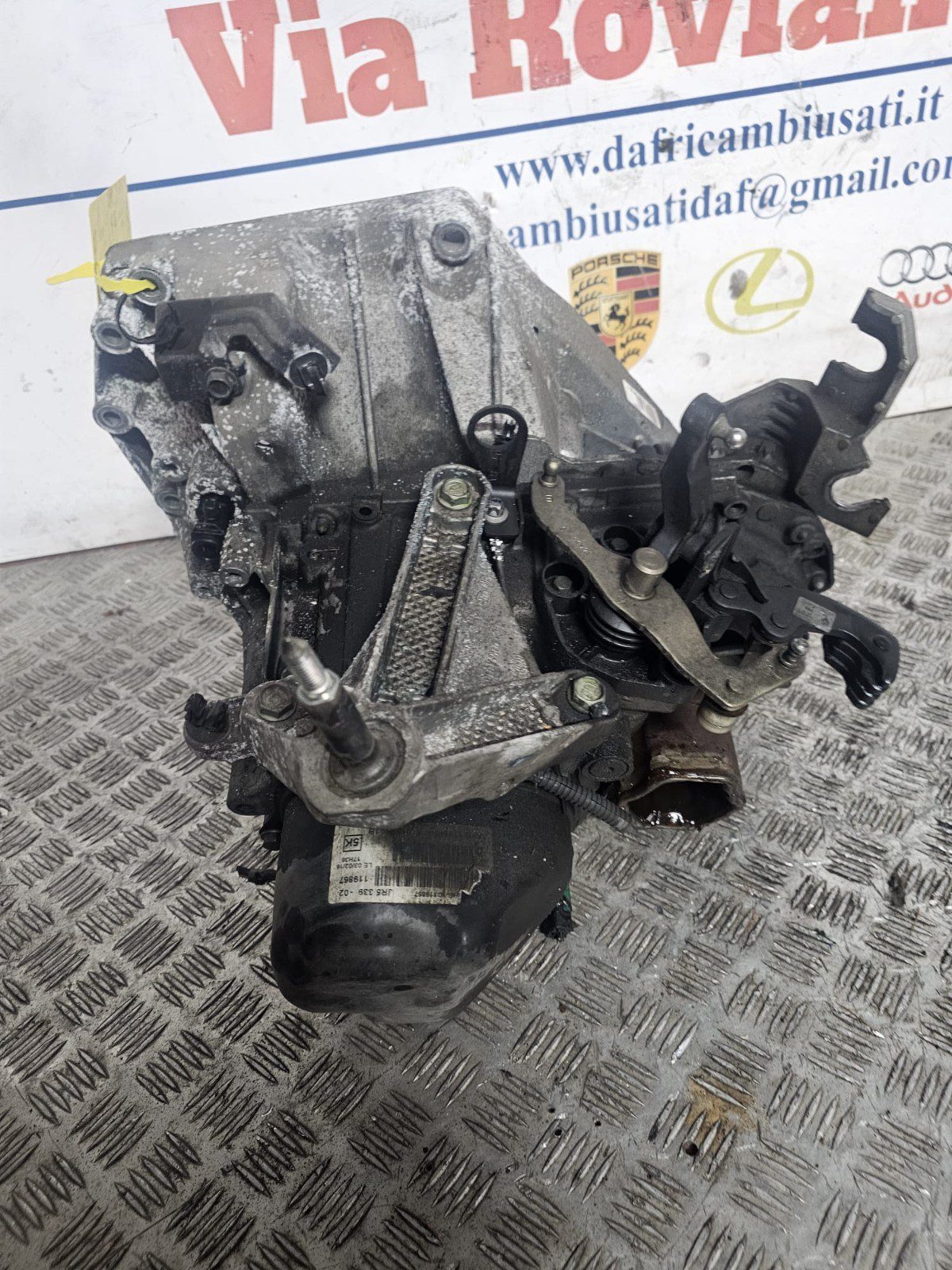 CAMBIO NISSAN JUKE 1.6 BENZINA 5 MARCE 2014-2018 KM 133.000 COD JR5339 - immagine 5