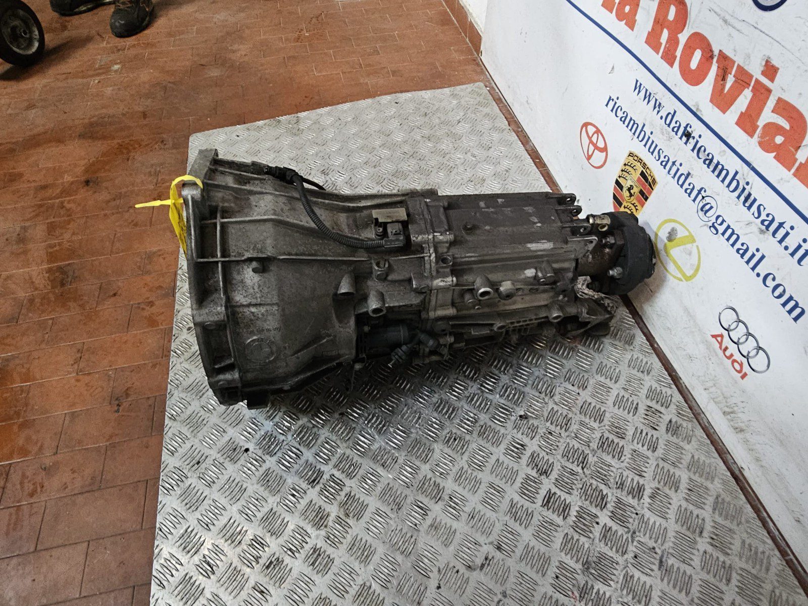 CAMBIO MANUALE BMW 320 d KM 163.000 2.0 DIESEL 6 MARCE 2007-2010 N47D20A - immagine 2