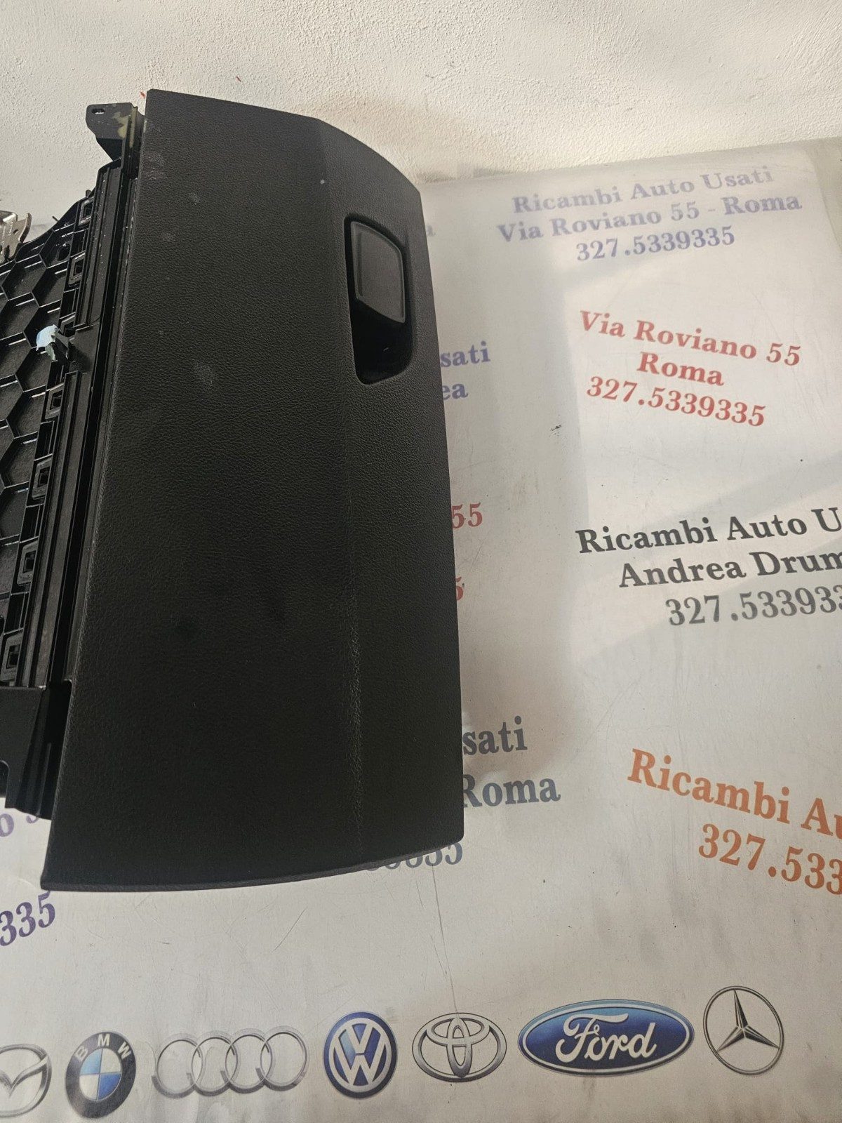 VANO CASSETTO PORTAOGGETTI LATO PASSEGERO SMART FORTWO 451 - immagine 2