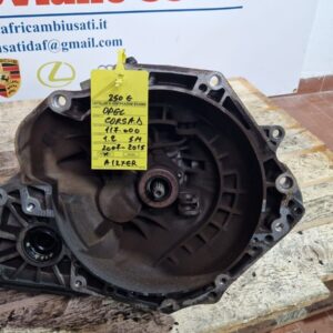 cambio opel Corsa D 1.2 benzina codice motore A12XER 5 marce km 117.000 2007-2015