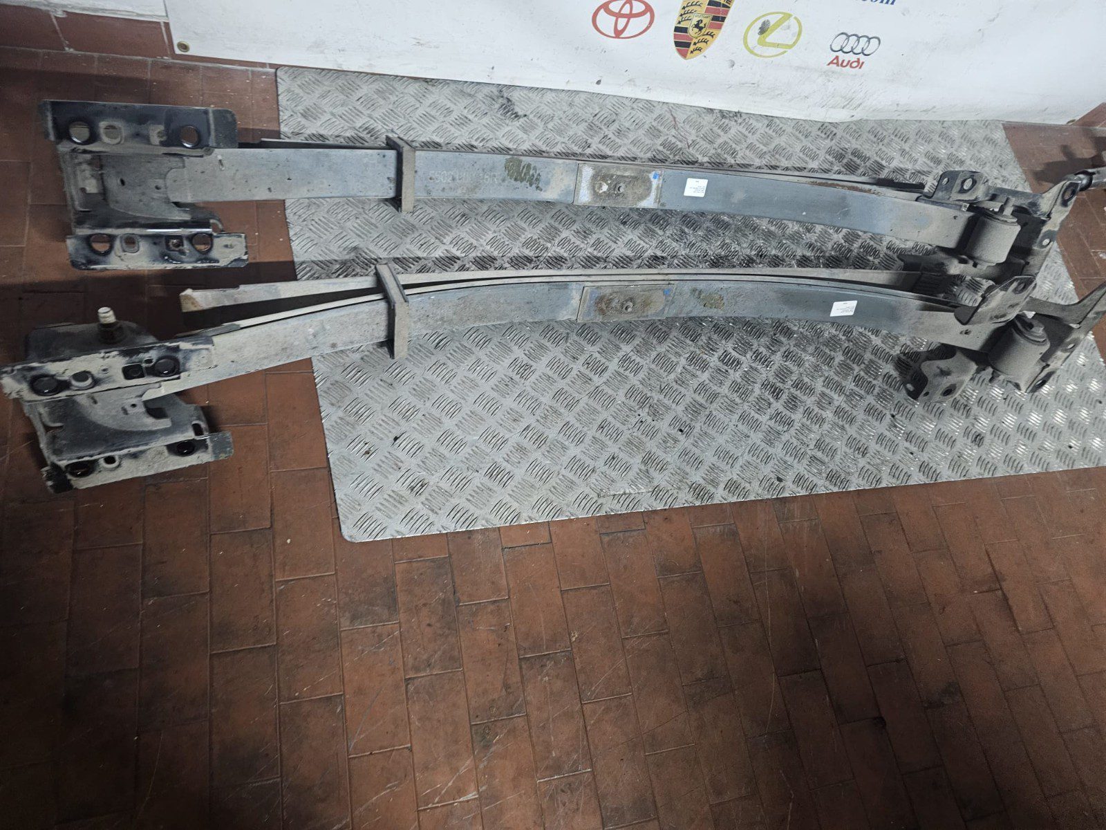 BALESTRA POSTERIORE OPEL MOVANO /RENAULT MASTER 2011-2018 2.3 DIESEL - immagine 3