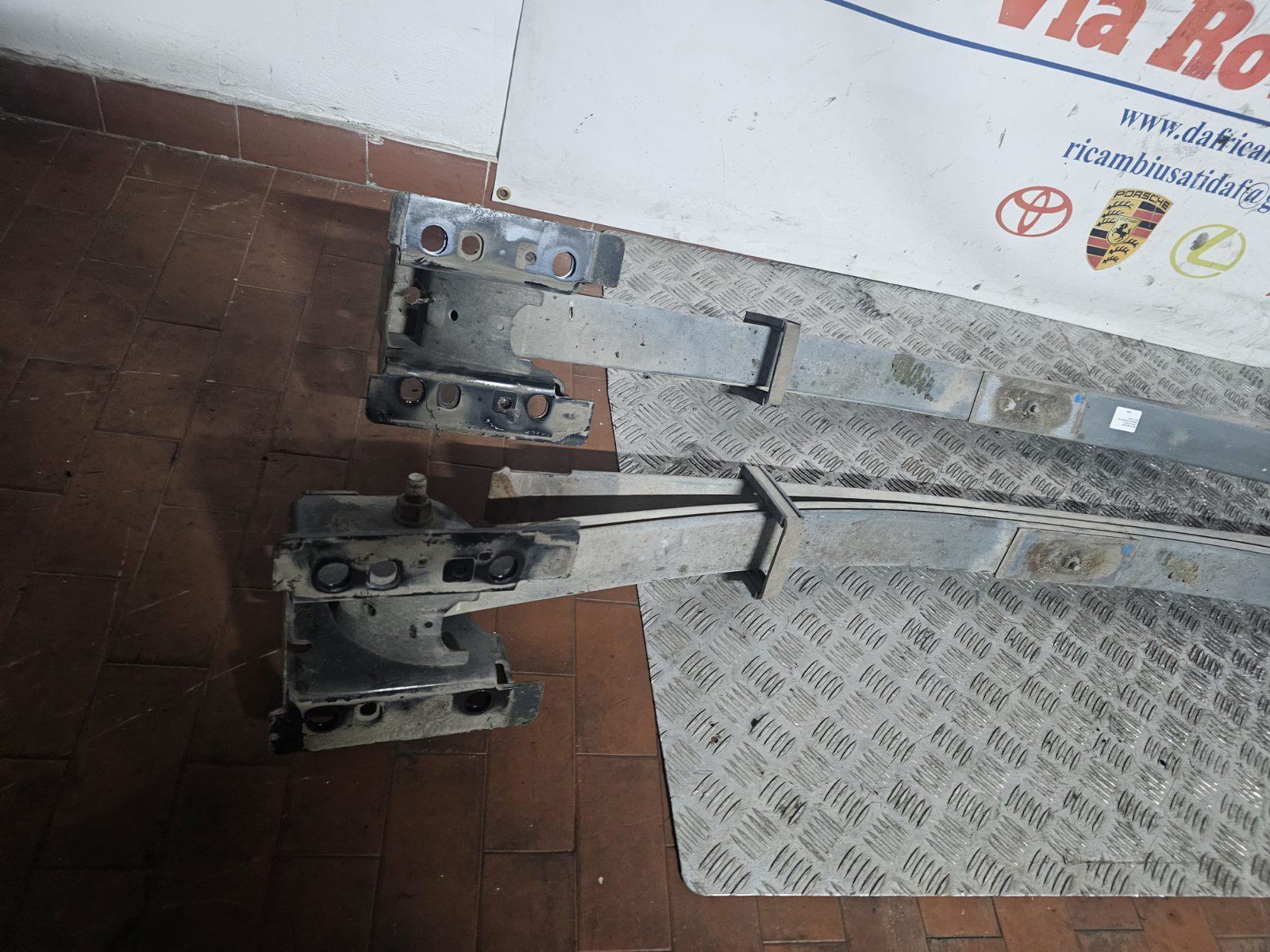 BALESTRA POSTERIORE OPEL MOVANO /RENAULT MASTER 2011-2018 2.3 DIESEL - immagine 5