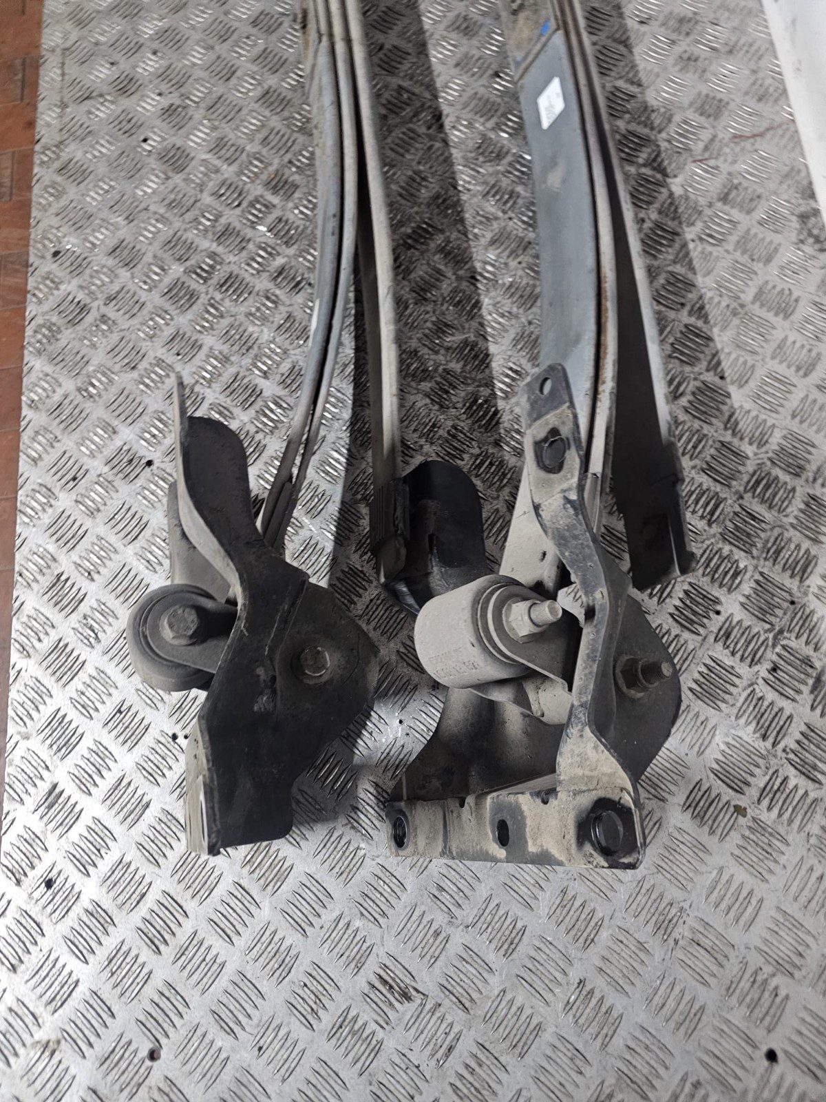 BALESTRA POSTERIORE OPEL MOVANO /RENAULT MASTER 2011-2018 2.3 DIESEL - immagine 7