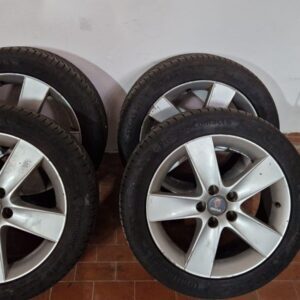 GOMME SAAB CONTINENTAL MISURA 235/45/R17