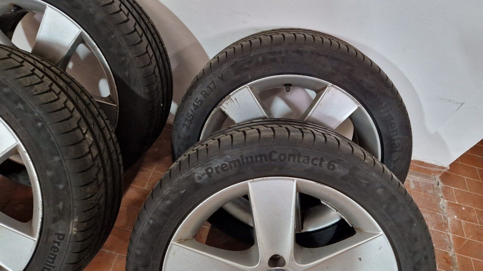 GOMME SAAB CONTINENTAL MISURA 235/45/R17 - immagine 4