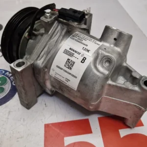 Compressore A/C Dacia Sandero 2 Serie 1.0 Benzina 2017-2023 Codice 926005060B