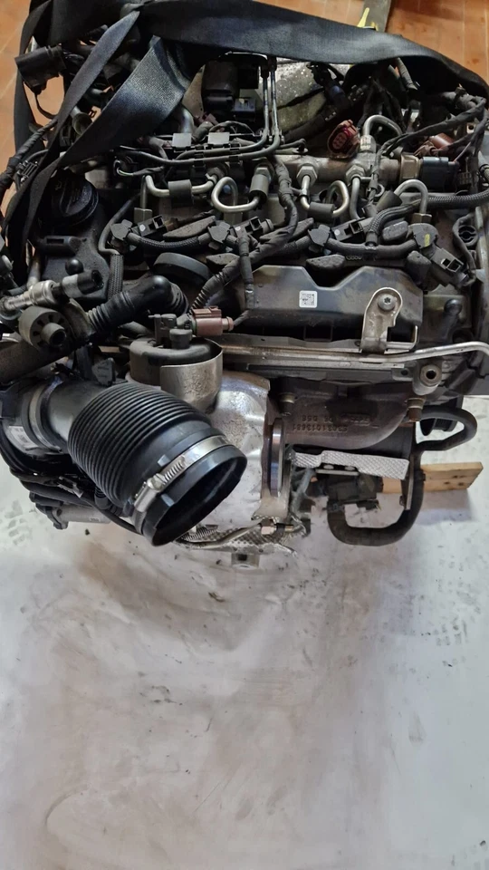 MOTORE AUDI A4/ A5/A6/Q5 2.0 DIESEL KM 66.000 2016-2019 COD DET - immagine 3