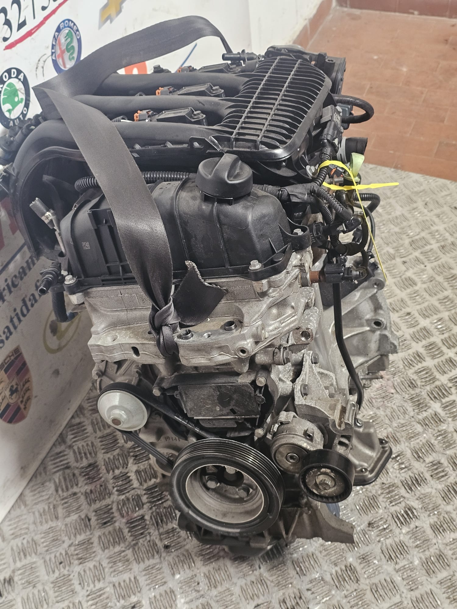 MOTORE COMPLETO CITROEN C3/PEUGEOT 208/OPEL CORSA F KM 53.000 1.2 BZ COD HM05 - immagine 9