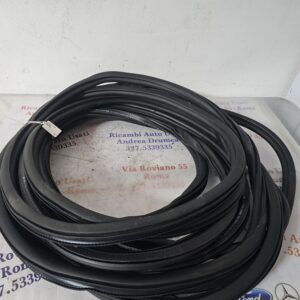 Guarnizione in gomma sportelli audi a3 8 y 2020/2025m cod 8Y4833721B