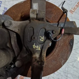 FUSELLO / MOZZO ANTERIORE LATO DX HYUNDAI H1 2.5 DIESEL 2004-2013