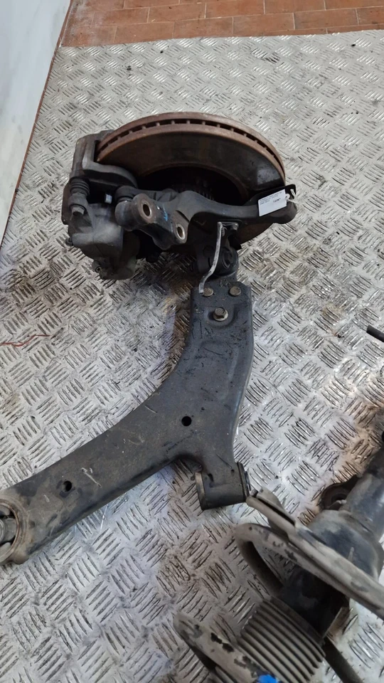SOSPENSIONE MASSA MECCANICA COMPLETA SX HYUNDAI H1 2004-2013 - immagine 2