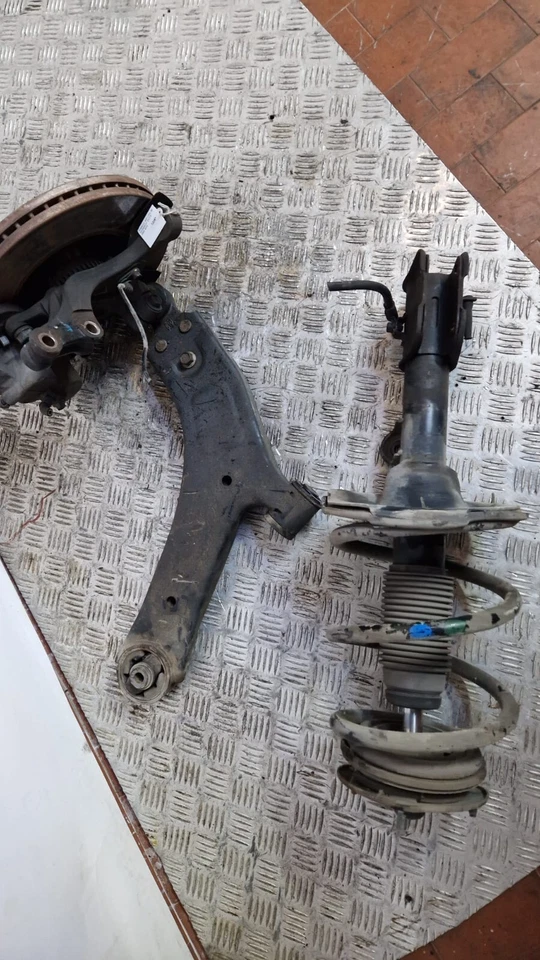 SOSPENSIONE MASSA MECCANICA COMPLETA SX HYUNDAI H1 2004-2013 - immagine 3
