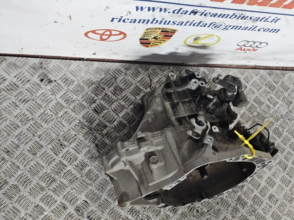 CAMBIO TOYOTA YARIS 1.0 BENZINA KM 91.0000 2011-2016 COD 1KRFE - immagine 2