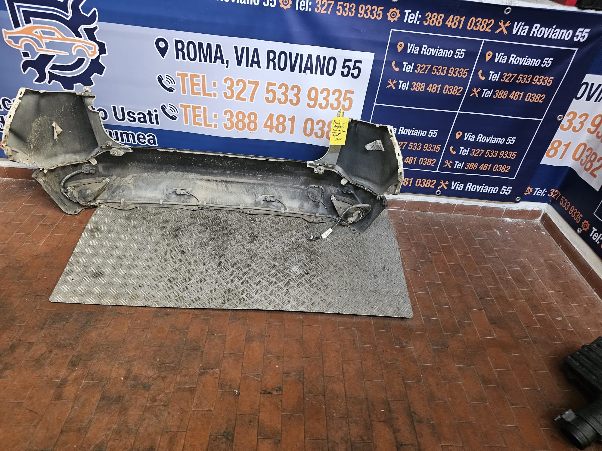 PARAURTI COMPLETO RENAULT CAPTUR CON SENSORI PARCHEGGIO 2012-2019 - immagine 4