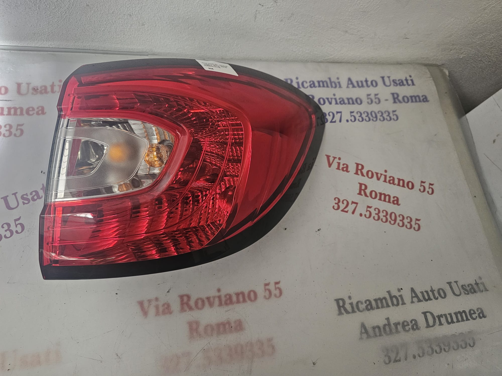stop posteriore destro renault captur 2012-2019 cod 0286312178