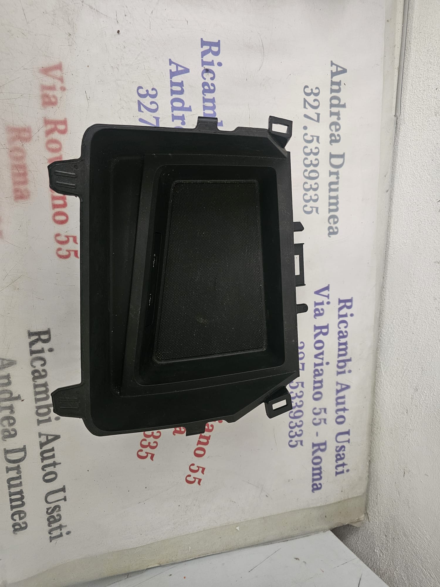 Cassetto Portaoggetti Audi A3 8Y+ USB 8Y1864131 - immagine 5