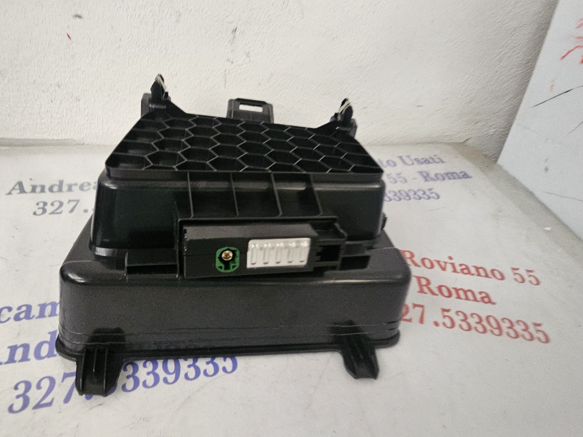 Cassetto Portaoggetti Audi A3 8Y+ USB 8Y1864131 - immagine 2