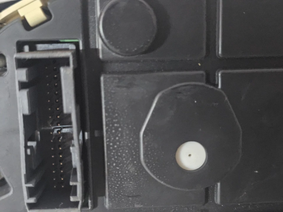 Quadro strumenti Ford Fiesta 1.5 diesel VP8A6F-1089-BC - immagine 4