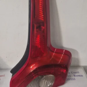 stop fanale posteriore volvo C30 DX 80KW SERIE 31213138