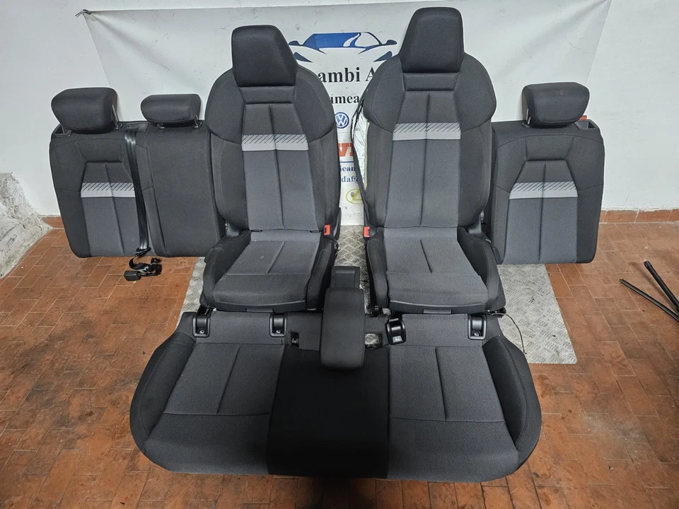 TAPPEZZERIA COMPLETA AUDI A3 8Y 2.0 DIESEL 2022 SEDILE CONDUCENTE SCOPIATO - immagine 5