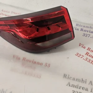 LUCI POSTERIORE SX MG ZS COD A30005L0100