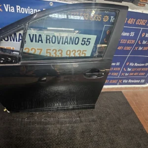 Porta Anteriore Sinistra Sx Toyota Yaris Anno 2015-2019 Nera Usata Originale