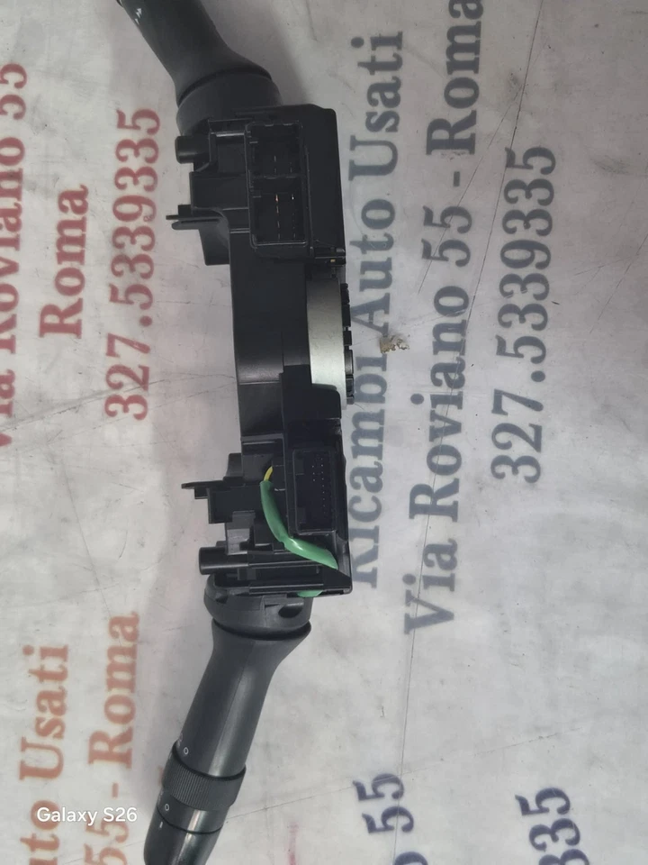 Devioluci Leva Comando Luci Toyota Yaris 2015-2019 Cod 17F938-0D300 Usato Originale - immagine 3
