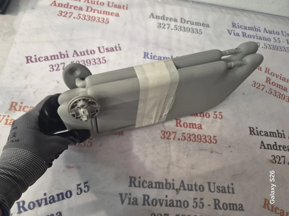 Coppia Alette Parasole Destra e Sinistra DX SX Toyota Yaris 2015-2019 Usate - immagine 2